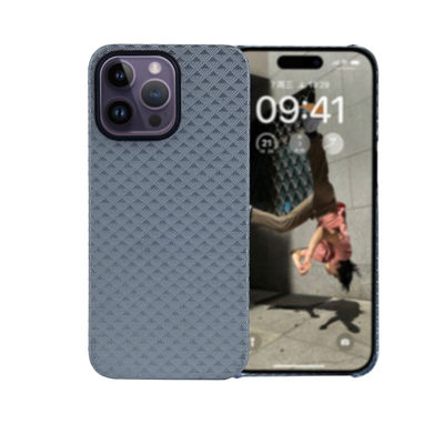Capa de telefone magnética de fibra de carbono aramida ultrafina de 0,8 mm e 16g resistente à sujeira para a série iPhone 16